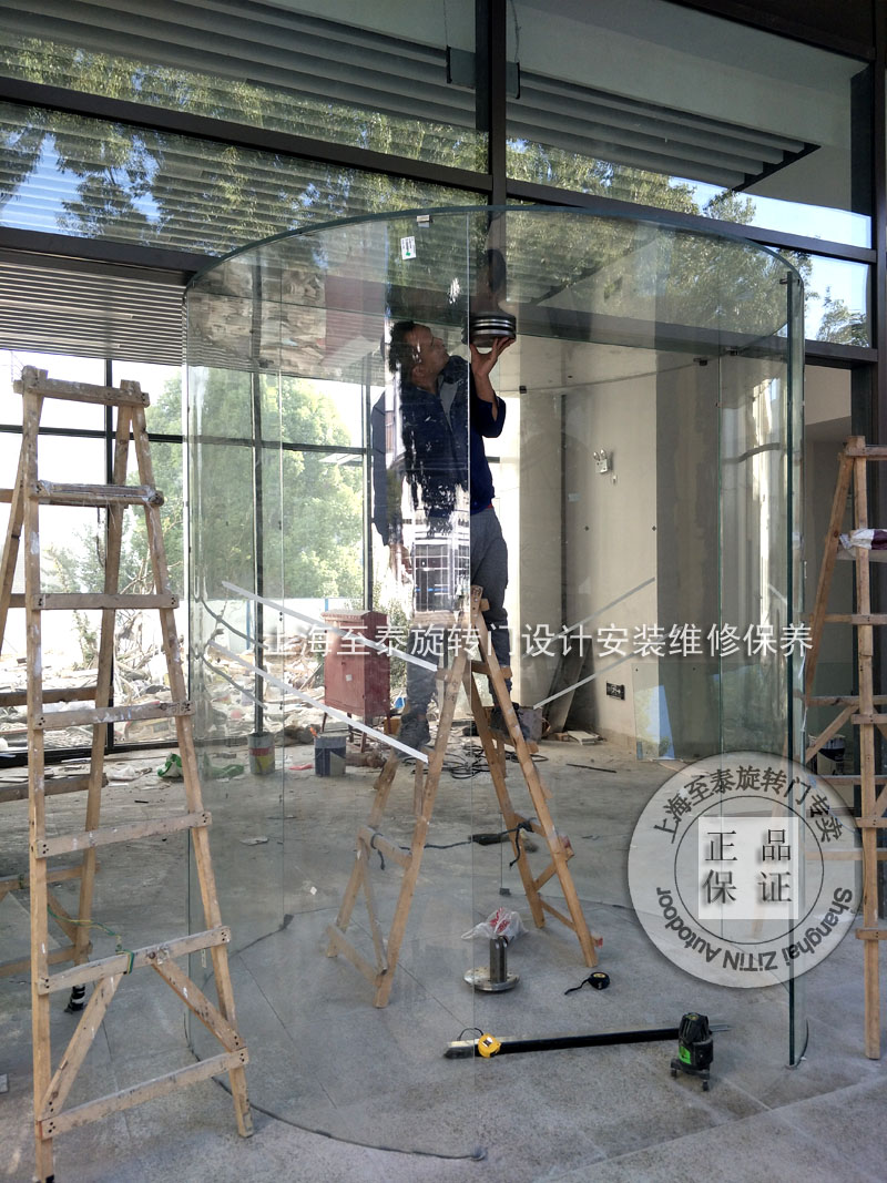 Panasonic automatic revolving door design, installation and repair