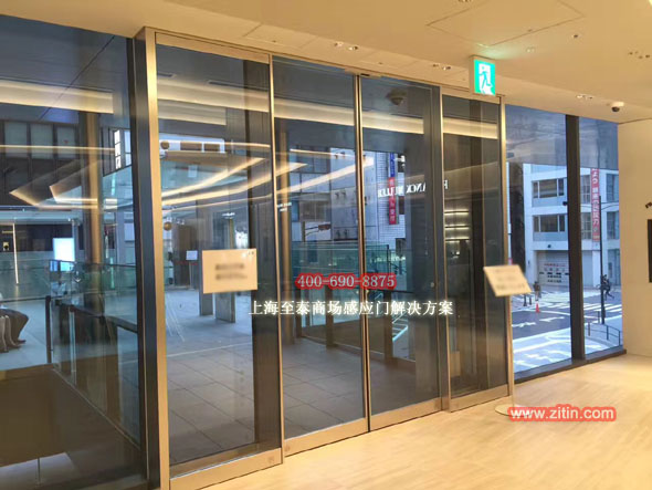 Glass sensor door for premium mall boutique