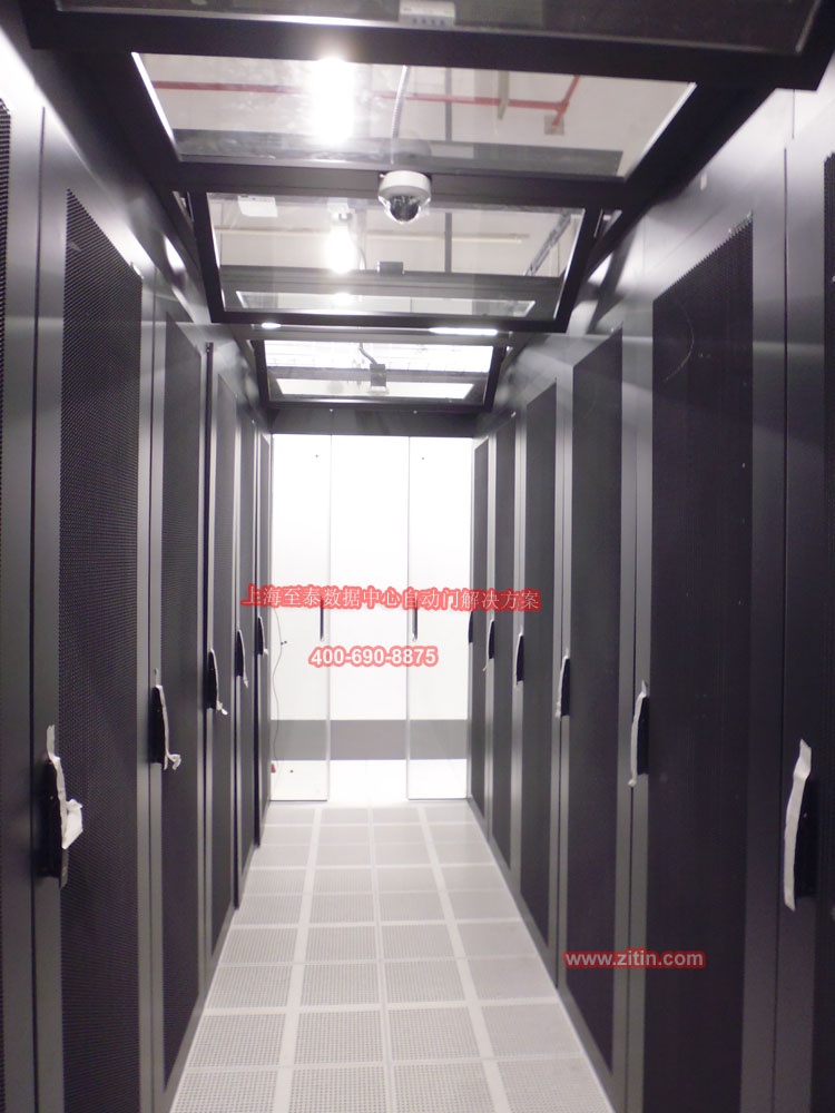Automatic door for data center